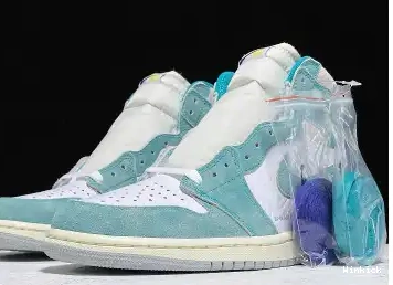 AIR AIR - HIGH JORDAN 1 'TURBO RETRO JORDAN GREEN' 555088-311 - OG 0525
